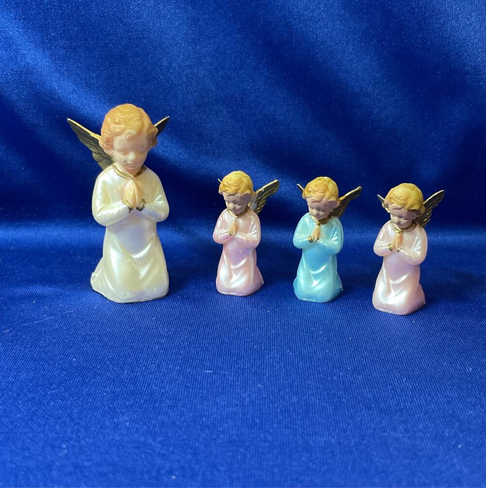 Vintage Similegno Miniature Kneeling Angels Hong Kong